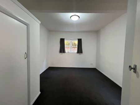 Mount Cook 2 Bedrooms - Photo 5