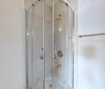 For Lease - 48 Cherrystone Drive Unit# #Front Portion, Toronto, Ont... - Photo 5