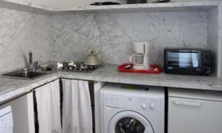 Center-Popolo: Excellently restored 1 bedroom, living, bath, terrace with views. Sleeps 4. Ref 848 - Photo 4