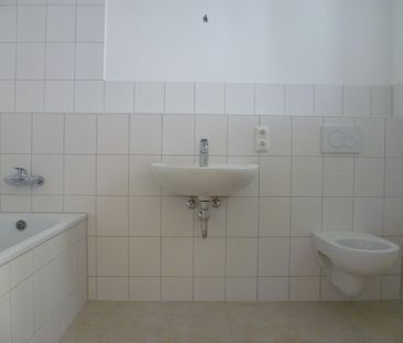 ***Attraktive Wohnung mit Balkon und Vollbad*** - 21502 Geesthacht - Foto 2