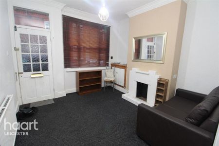 2 bedroom terraced house to rent - Photo 3