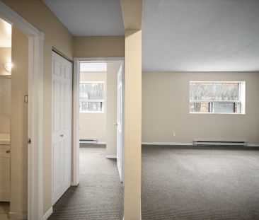 2 Bedroom - Photo 3