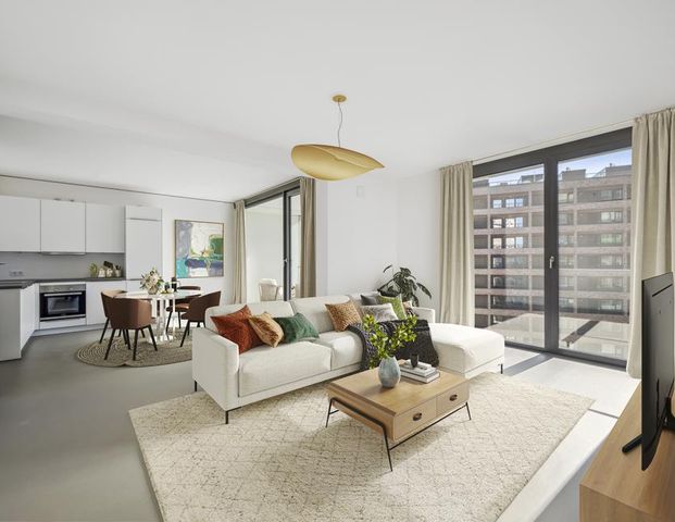 Live Central – Komfortables 3-Zimmer-Apartment mit Loggia und Balkon in den Colonnades - Foto 1