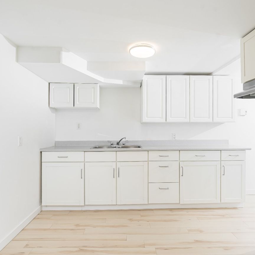 112B Av. Highlands - Photo 1