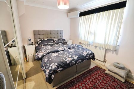 4 bedroom house to rent - Photo 4