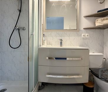 Location Appartement 2 pièces 37m² NIMES 30000 - Photo 4