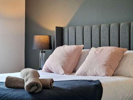 Stunning-bedroom Terrace House With Sea View On St Chads Road, Blackpool, FY1 - Photo 2