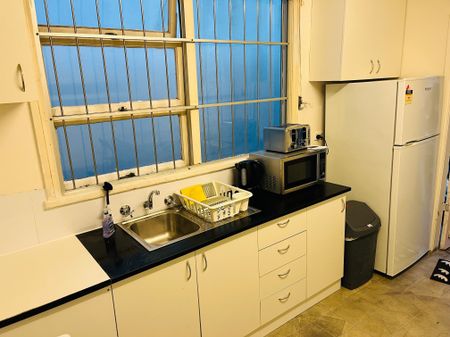 Darlington - Photo 3