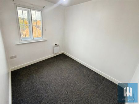 Calder View, Lower Hopton, Mirfield, WF14 - Photo 4