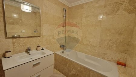 Garsonieră modernă în Central Vasile Lascăr 45mp - Fotografie 4