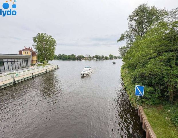 Wasserliebhaber aufgepasst - diese Neubauwohnung mit Wasserblick erwartet Sie + EBK und Balkon - Photo 1