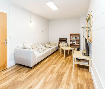 Jekyll Close, - Photo 3