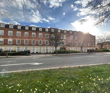 Bridge Road, Welwyn Garden City, AL8 - Photo 2