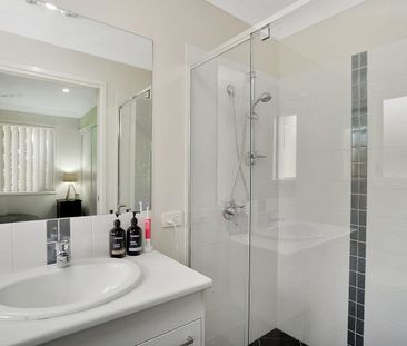 Fabulous 3 bedroom home - Photo 2