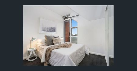 Modern Two Bedroom Apartment - Photo 5