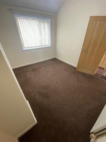 3 Bed Terraced House, Driver Street, S13 - Photo 3