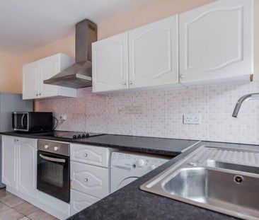 4 bedroom maisonette to rent - Photo 6