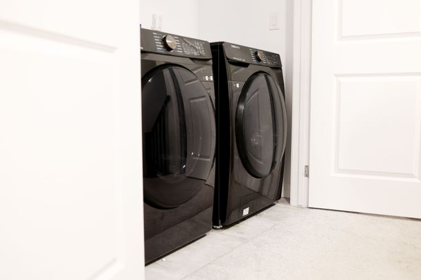 For Lease - 4885 Pettit Avenue, Niagara Falls, Ontario - Photo 1