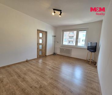 Pronájem bytu 1+1 37 m² - Photo 2