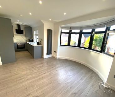 3 Bed Flat, Hervey Close, N3 - Photo 1