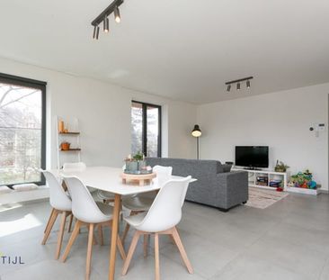 Appartement te huur - Foto 2