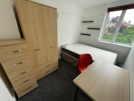 5 bedroom house share to rent - Photo 2