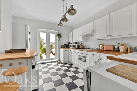 Birchanger Road, South Norwood, London - Photo 5