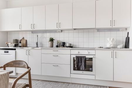 Ormbackavägen, Järfälla - Photo 4