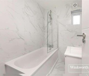 Ballards Lane, London, N3 - Photo 1