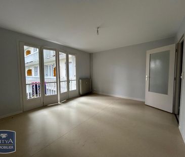 Location Appartement 1 pièce 33m² CHATEAUROUX 36000 - Photo 1