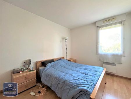 Location Appartement 3 pièces 66m² MONTAUBAN 82000 - Photo 3