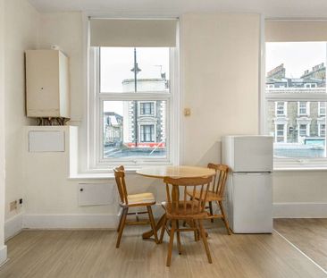 One bedroom apartment in the heart of Dalston. - Photo 2