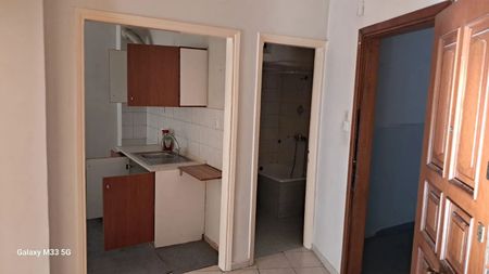 Διαμέρισμα για ενοικίαση Κέντρο (Χαριλάου) - Photo 2