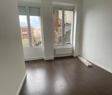 Location Appartement 3 pièces 67m² ST ETIENNE 42000 - Photo 5