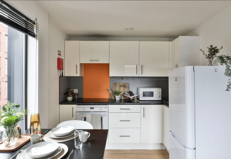 1 bedroom in a house share to rent - Photo 5