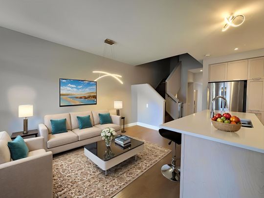 For Lease - 365 BIG DIPPER Street, Blossom Park - Airport and Area, Ontario - Photo 1