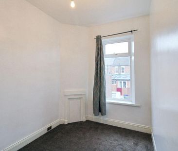 3 bed upper flat to rent in NE6 - Photo 6