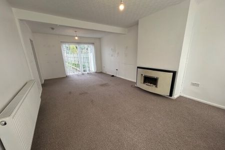 Hartsbourne Avenue, Liverpool. - Photo 2