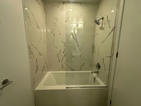 For Lease - 180 Front Street Unit# 2502, Toronto, Ontario - Photo 4