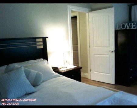 1644 37 Street Northwest - Photo 5