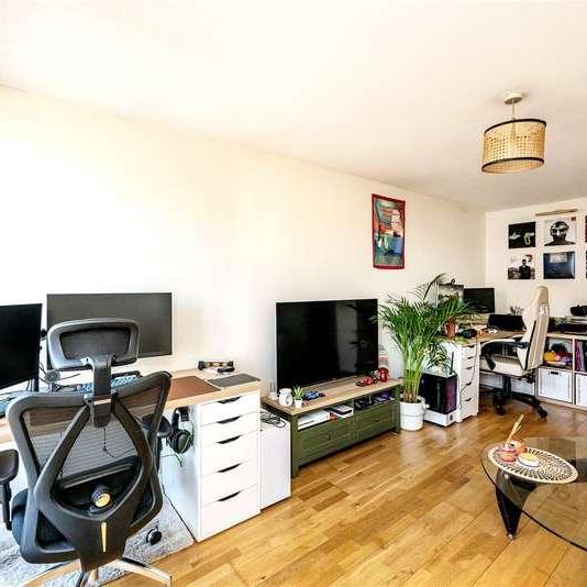 Harrow Road, London, W9 - Photo 1