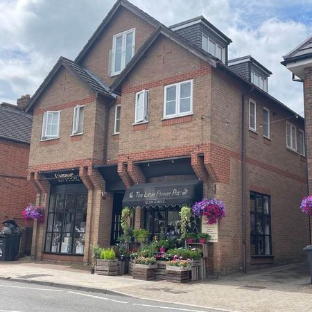 2 bedroom flat to rent - Photo 4