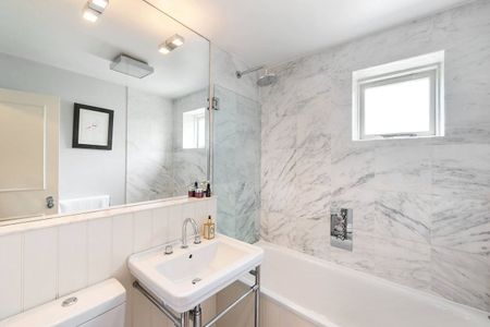 Westbridge Road, London, SW11 flat to rent - Photo 4