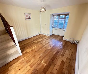 2 bedroom semi-detached house to rent - Photo 6