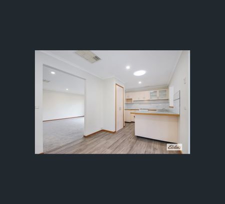 4 Bourke Crescent, Wodonga, Vic 3690 - Photo 4