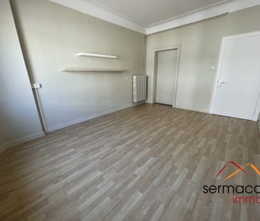 Appartement de type F3/F4 avec balcon et garage - Photo 5