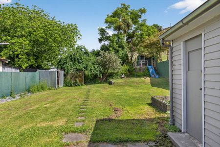 Comfort & Convenience For Rent! - Photo 2