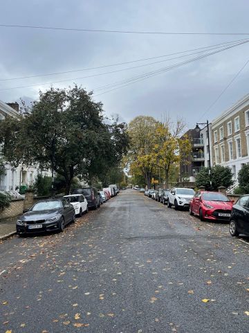 1 Bed Flat, Morton Road, N1 - Photo 4