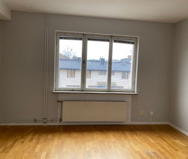 Carlavägen 20 C - Foto 1