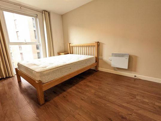 3 bedroom apartment to rent - Photo 1